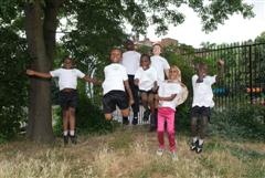 Kender School PE Kit - click image for larger version